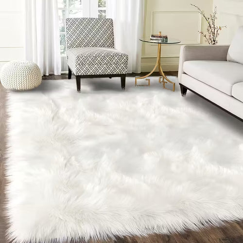 Cozy Home Decor Accent｜Soft Fleece Rug for Bedroom/Vanity/Study