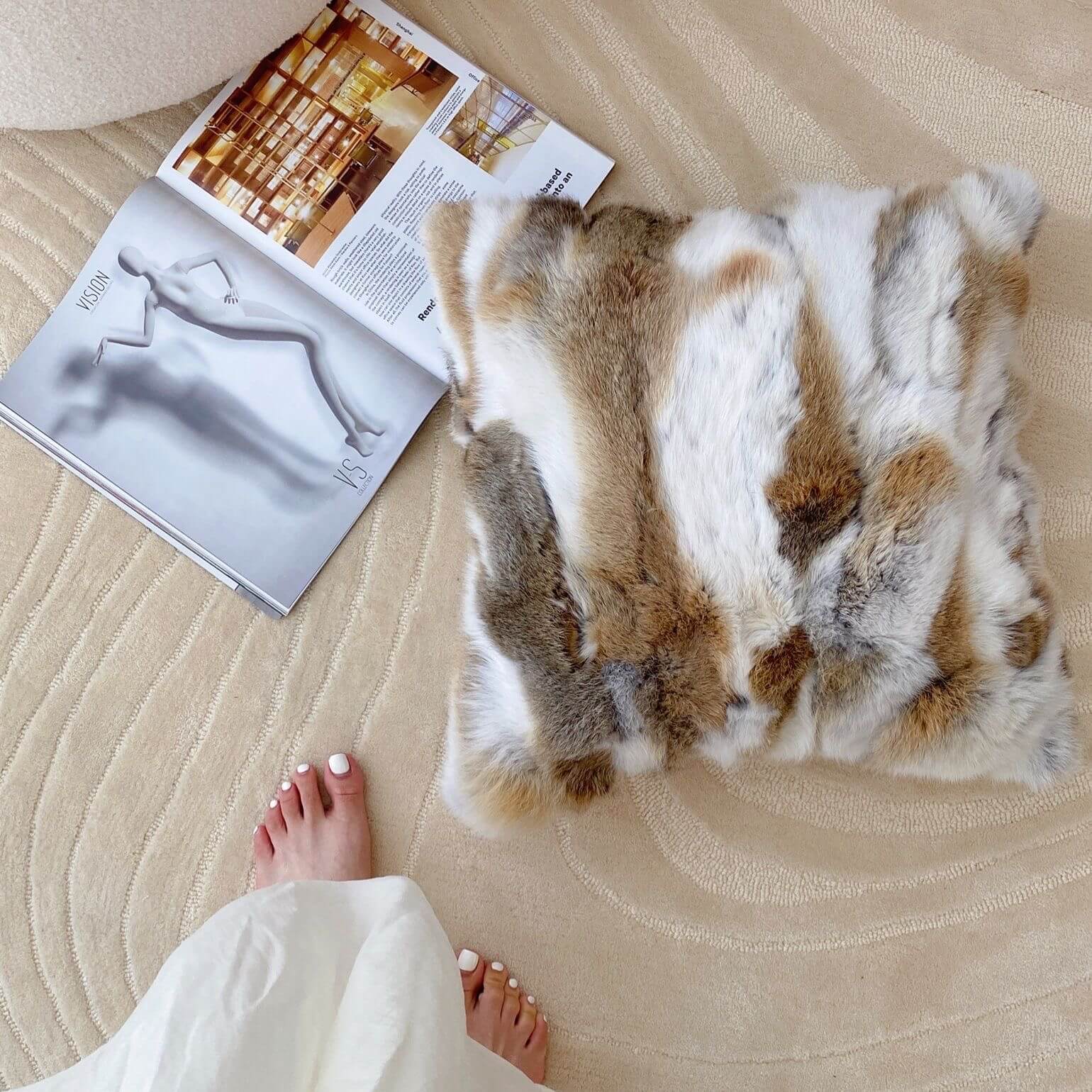 Soft Faux Rabbit Fur Patchwork Throw Pillow| Ultra Soft Cat-Petting Soft Cushion for Couch Bed Home Decor | Warmloomo™