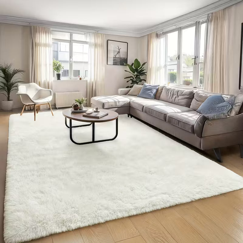 Creamy White Plush Polyester Rug｜Minimalist Rectangular Mat | Dry Clean Only